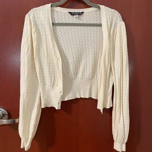 Studio 19 Cropped sweater cardigan